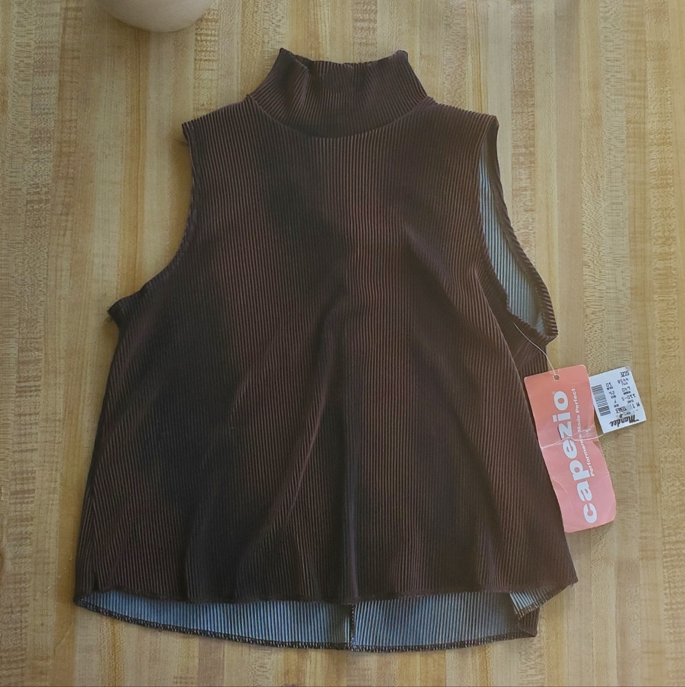 Vintage Capezio Mock Turtle Crop Top